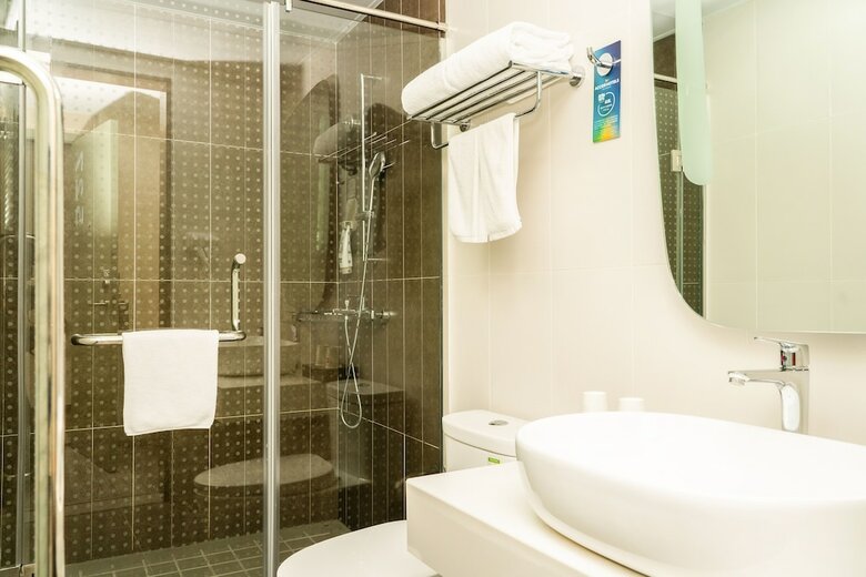 Ibis Hefei Pedestrian Street Hotel