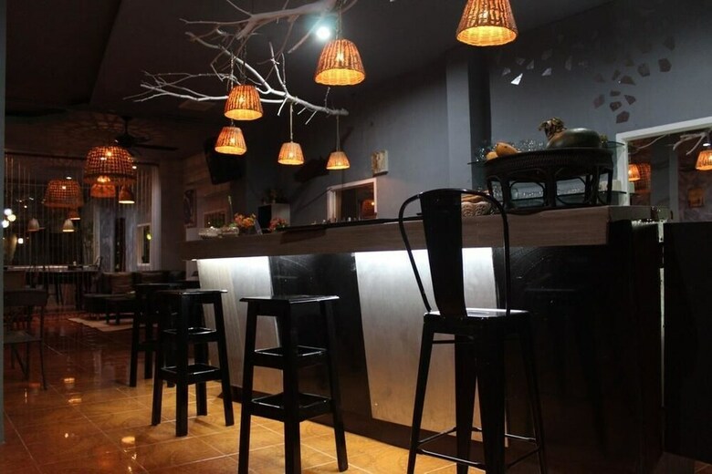 Hostal The Cubic Hotel - Hostel