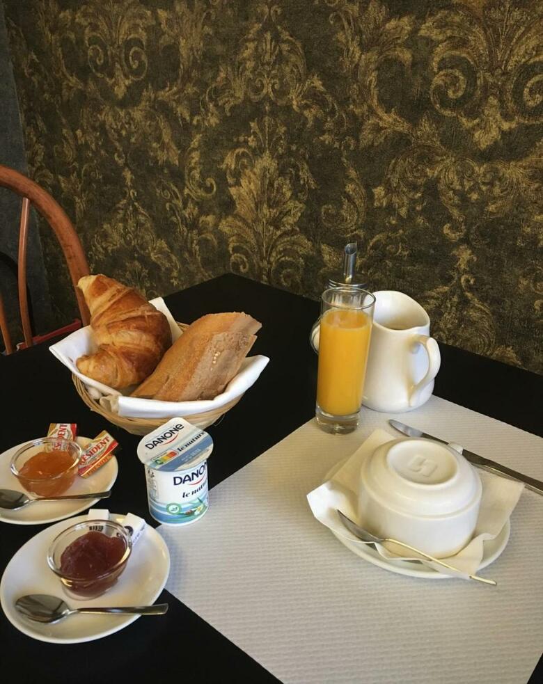 Hotel Val De Saone Lyon Caluire Rillieux