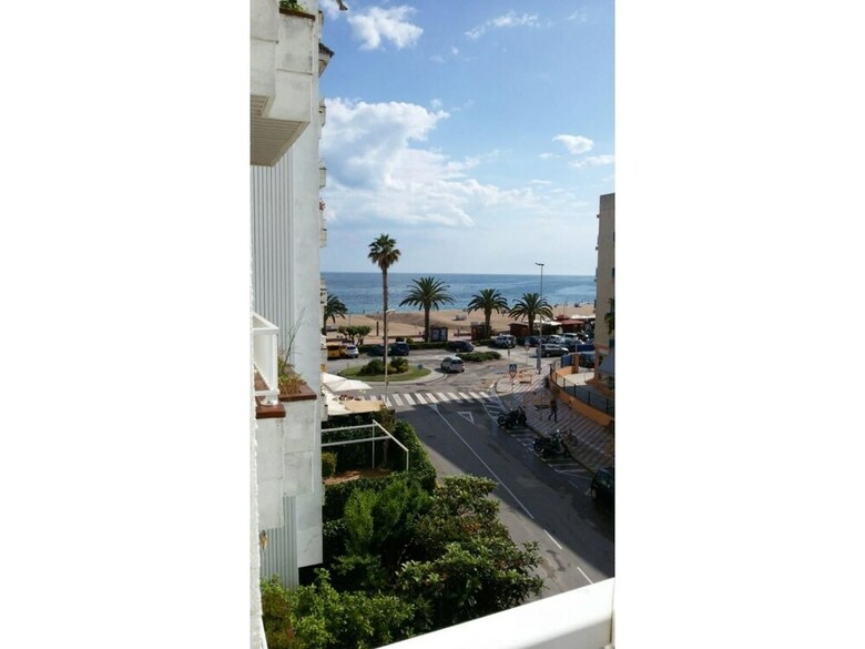 Apartamentos Girasol