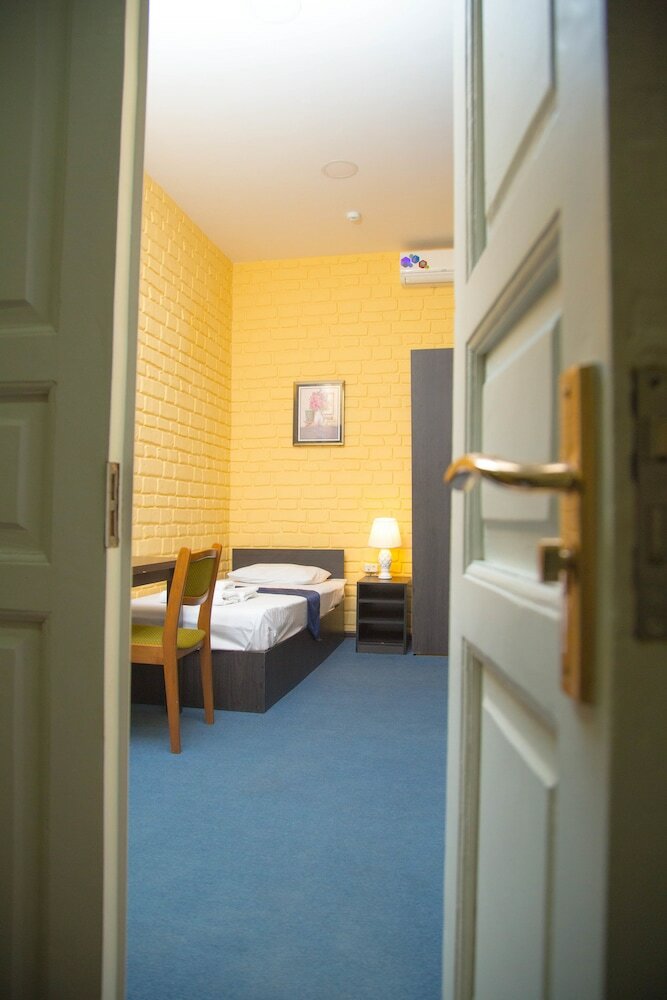 Minor Hotel