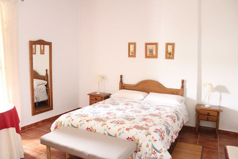 Agroturismo Casa Cortijo La Almazara
