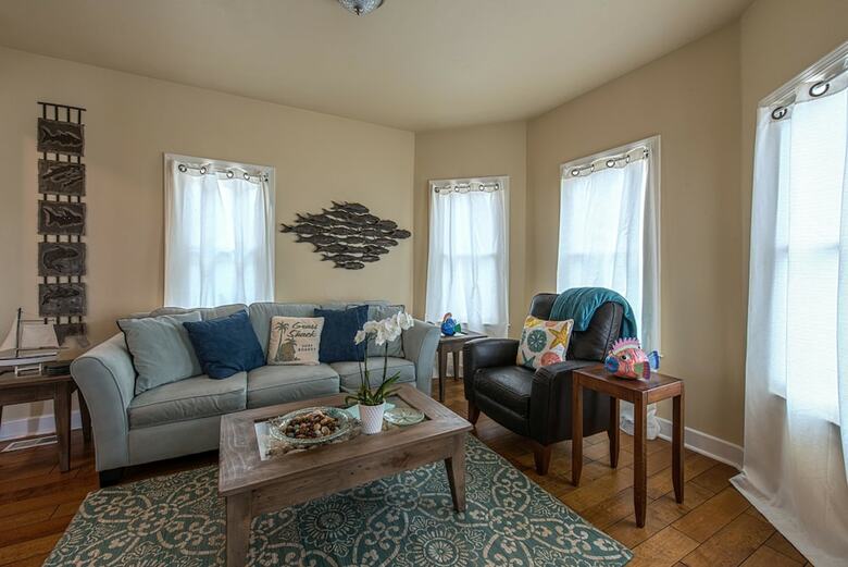 3729 Ocean Park Sanctuary