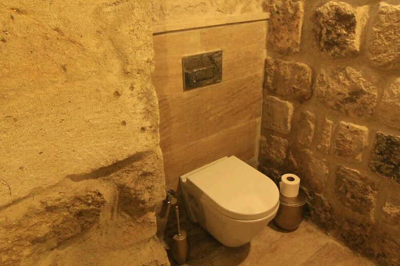 Hotel Tafana Cave & Stone Lodge
