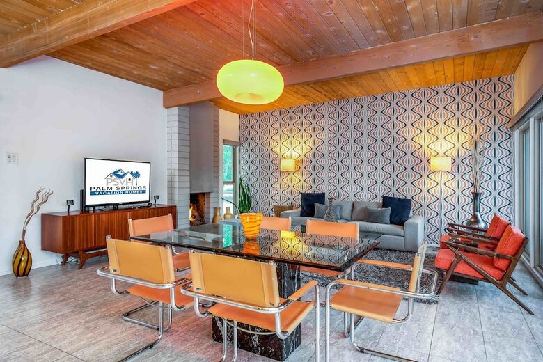 On The Rox Three Bedroom House