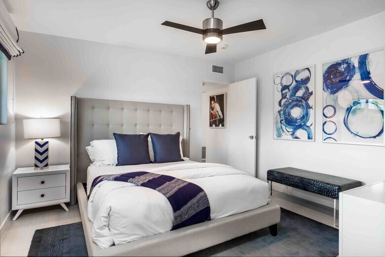 Ps Desert Indulgence Three-bedroom House