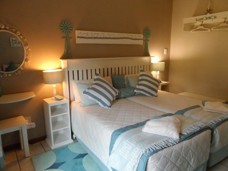 Hotel A Cherry Lane Self Catering And B&B