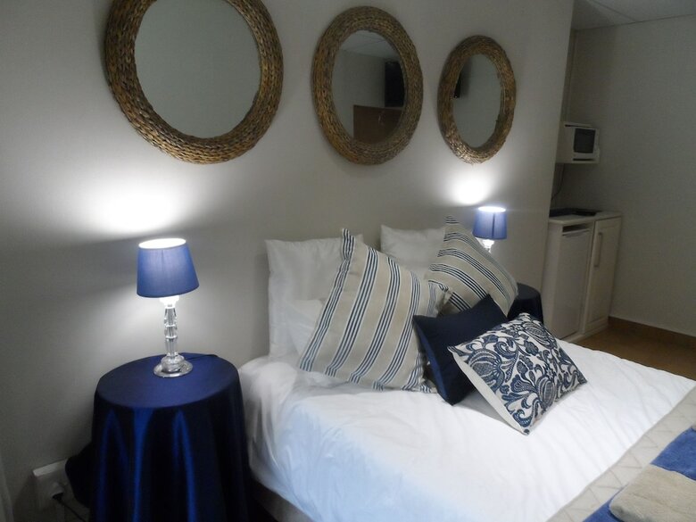 Hotel A Cherry Lane Self Catering And B&B