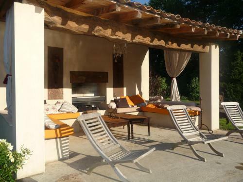 Hostal Chambres D'h�tes La Masqui�re