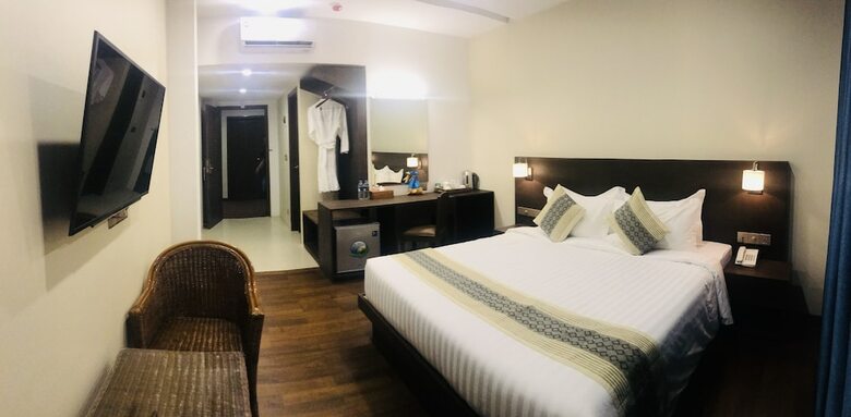 Capital Hotel