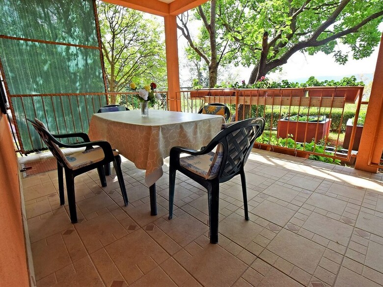 Apartments Pinka-30 M From The Sea