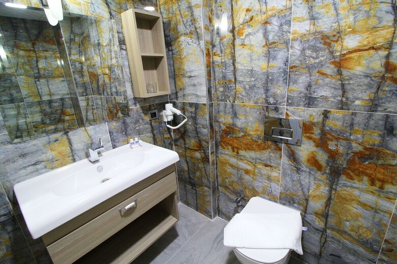 Bed & Breakfast My Bitez Suites Otel