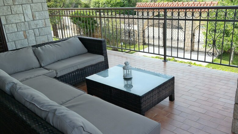 Apartments Holek