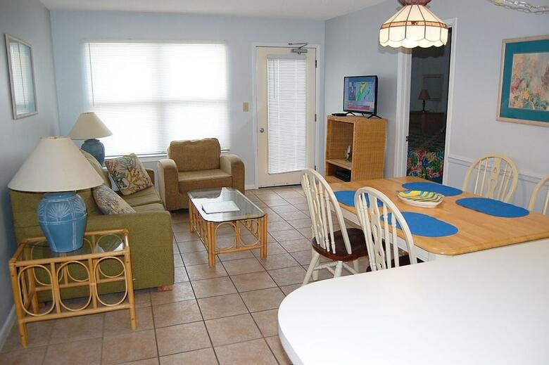 Island Sunrise 568 - Two Bedroom Condo