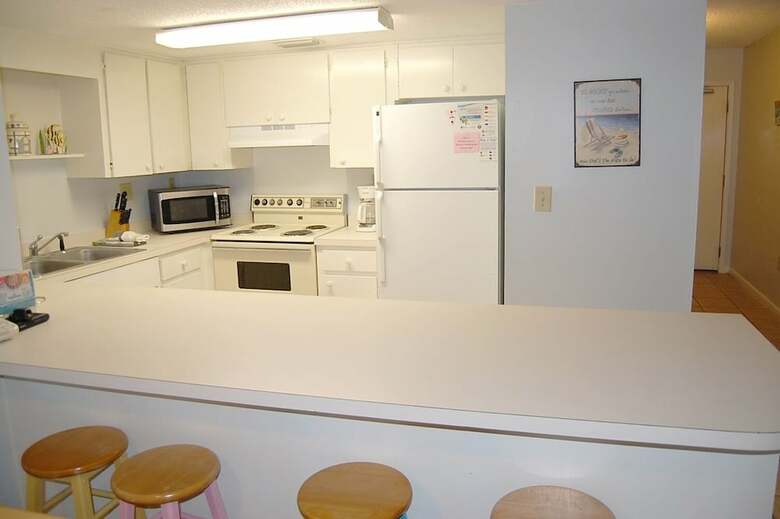 Island Sunrise 568 - Two Bedroom Condo