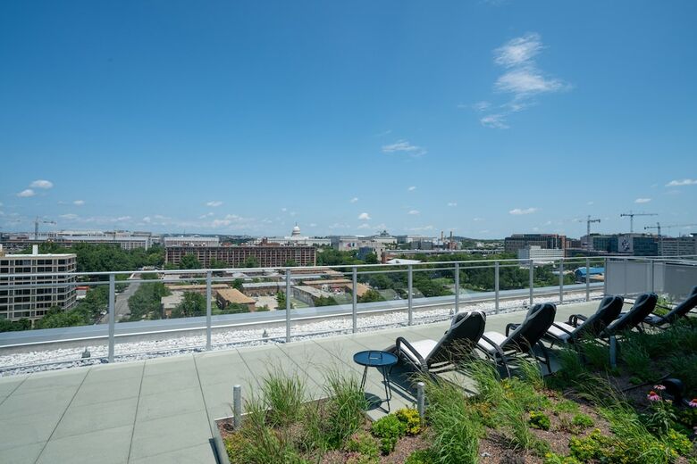 Sobe Waterfront Apartments