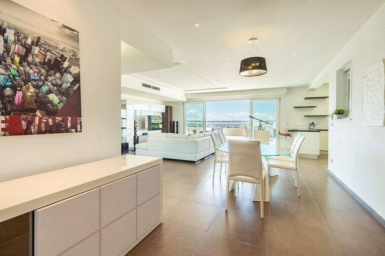 Apartamentos The Most Incredible View In Malta, Inc Pool
