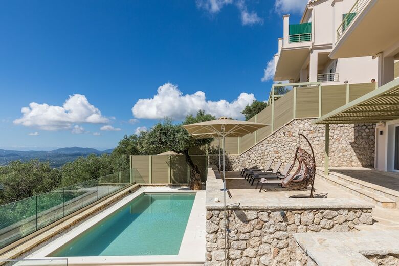 Bolla D'oro Luxury Villas