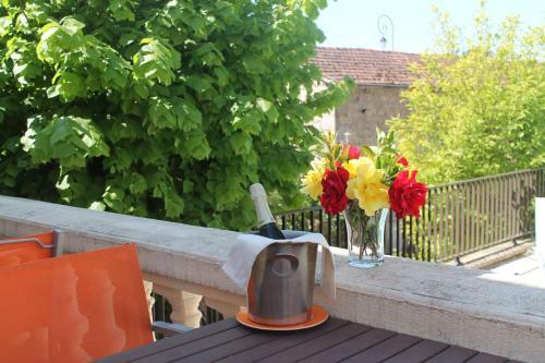 Hotel H�tel Restaurant Vuillot