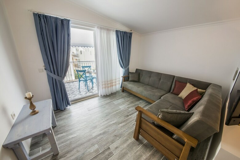 Cedrus Suites