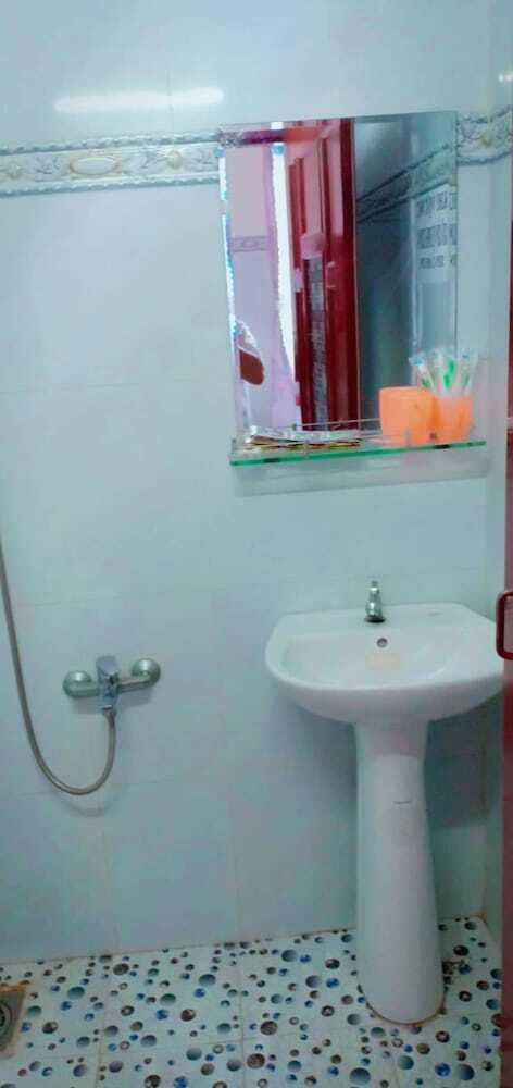 Hotel Nha Nghi Viet Sang