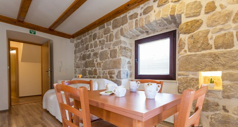 Apartamentos Hedera Estate, Hedera A20 - Breakfast Included