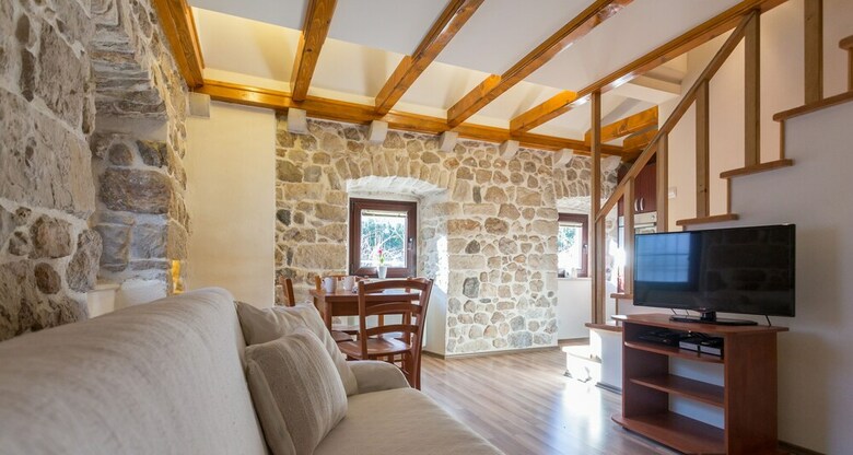 Apartamentos Hedera Estate, Hedera A20 - Breakfast Included