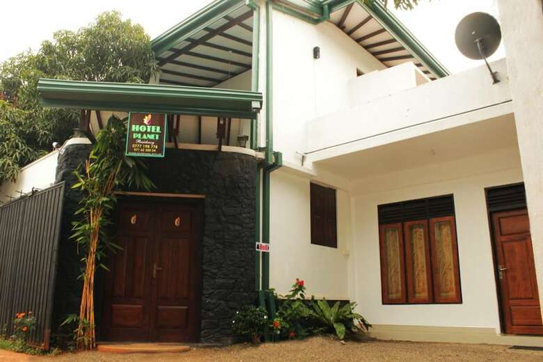 Hotel Planet Residency