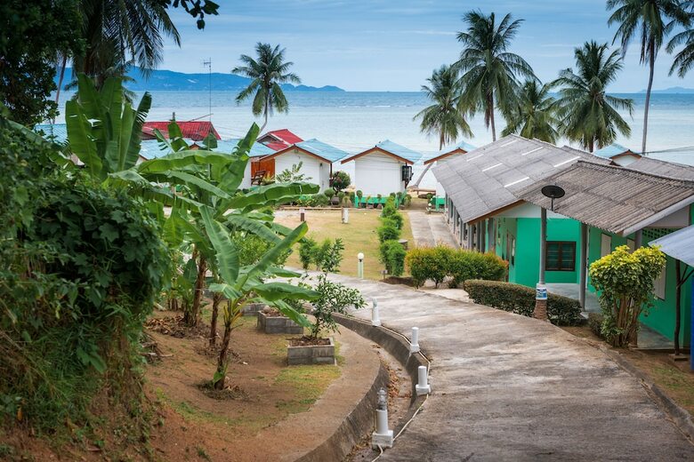 Hotel One More Night Beach