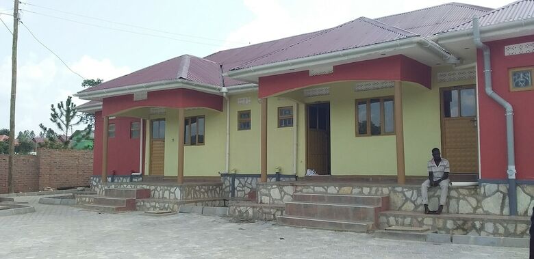 Hoima Breeze Hotel