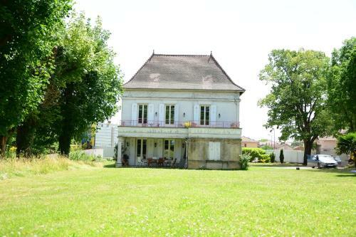 Bed & Breakfast Chambres D'h�tes Du Go�t Et Des Couleurs