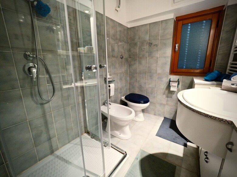 Apartamento Comoda Casa Dell'agnello Zona Acquario