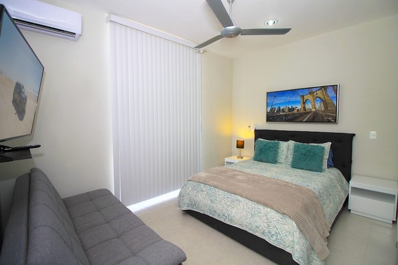 Apartamentos Riviera Towers 2br & Pool