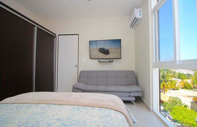 Apartamentos Riviera Towers 2br & Pool