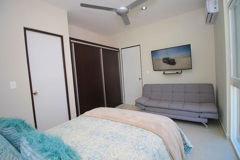 Apartamentos Riviera Towers 2br & Pool