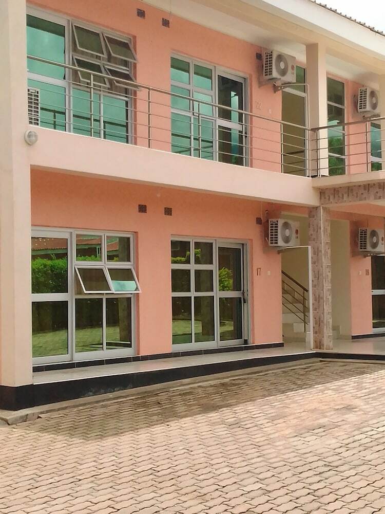 T&d Guest House Economy Hotel