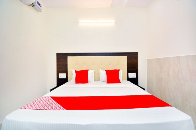 Hotel Oyo 29645 The Meridien