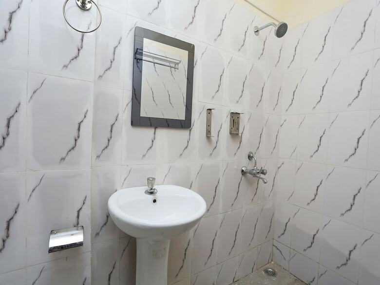 Hotel Oyo Flagship 22805 Neemrana