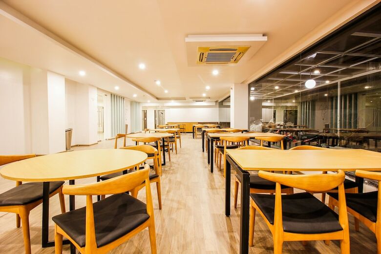 Hotel Oyo Townhouse 112 Madhapur