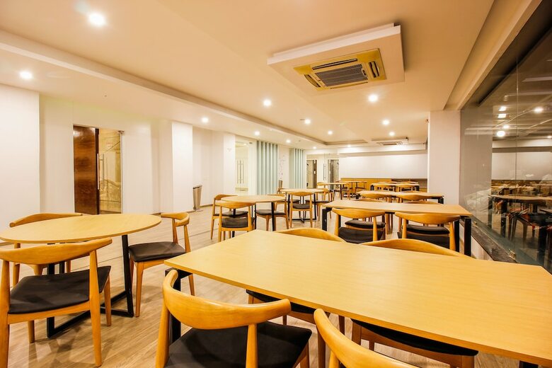 Hotel Oyo Townhouse 112 Madhapur
