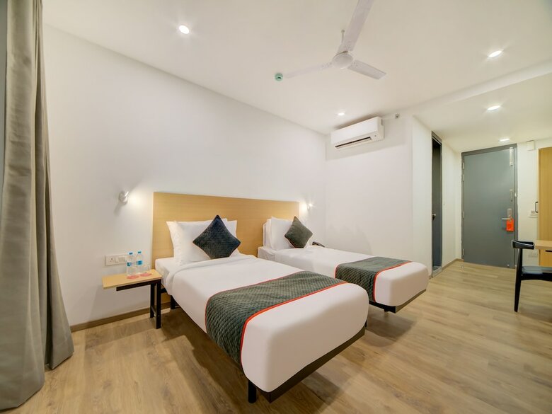 Hotel Oyo Townhouse 111 A3 Empire
