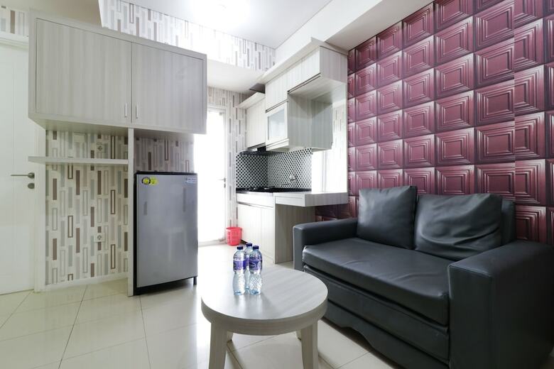 Hotel Ten Eleven Living Point