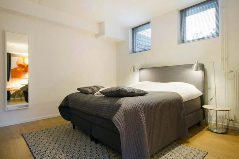 Apartamentos Two Perfect Studios In Central Amsterdam