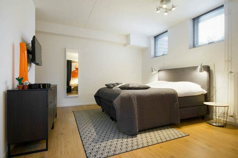 Apartamentos Two Perfect Studios In Central Amsterdam