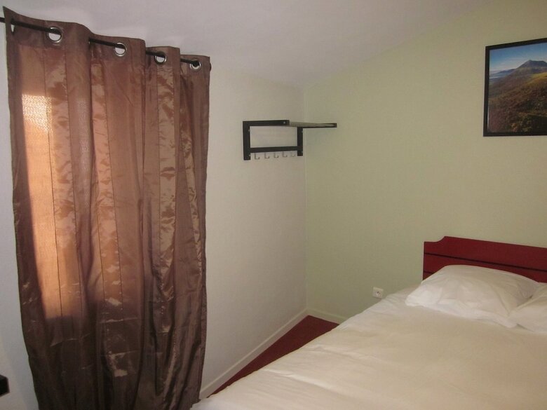 Hotel Auberge Des Volcans D'auvergne