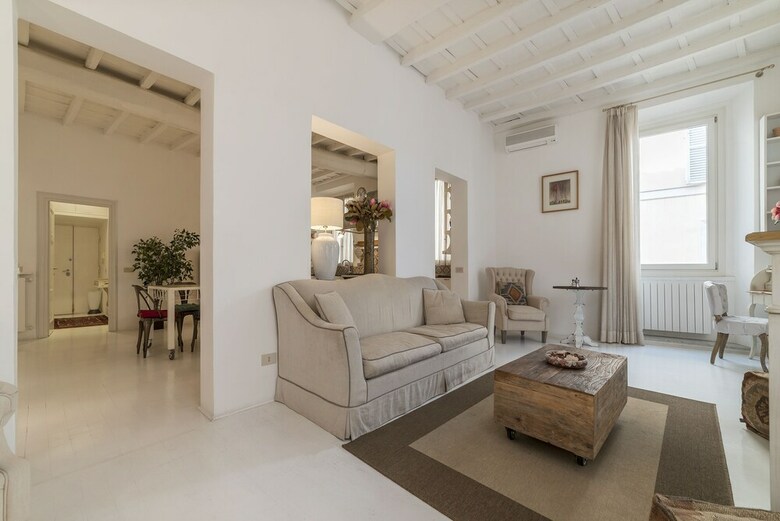 Campo De' Fiori Luxury Apartment