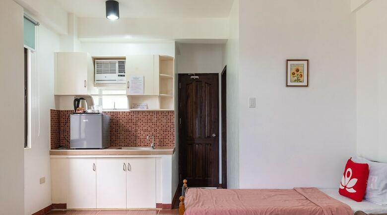 Hotel Zen Rooms Palhi Sun Griz Caticlan