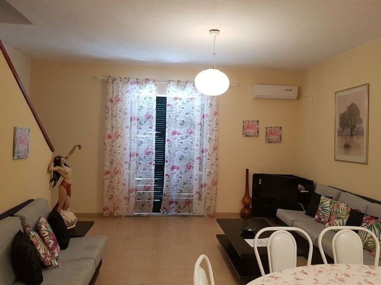 Apartamentos Menigos Aa2 N O62 Seaview 2bedroom