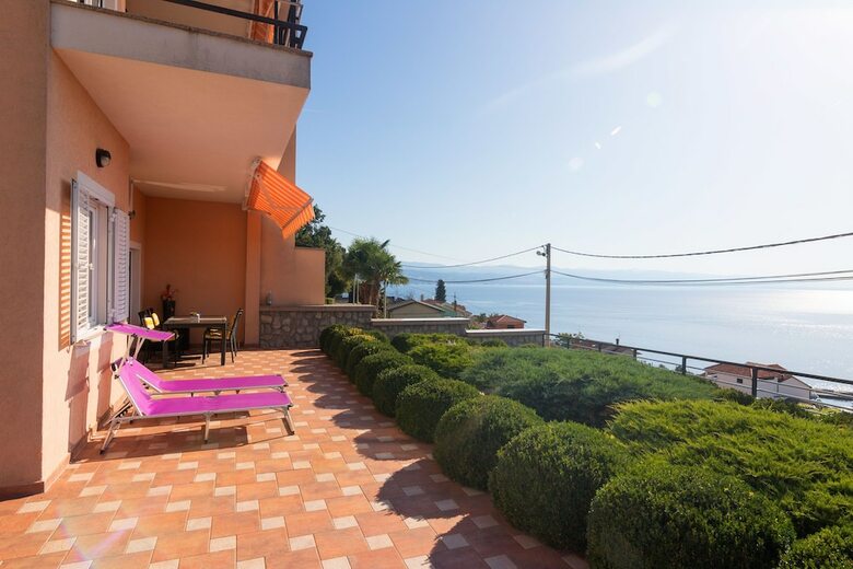 Apartments Villa Adore
