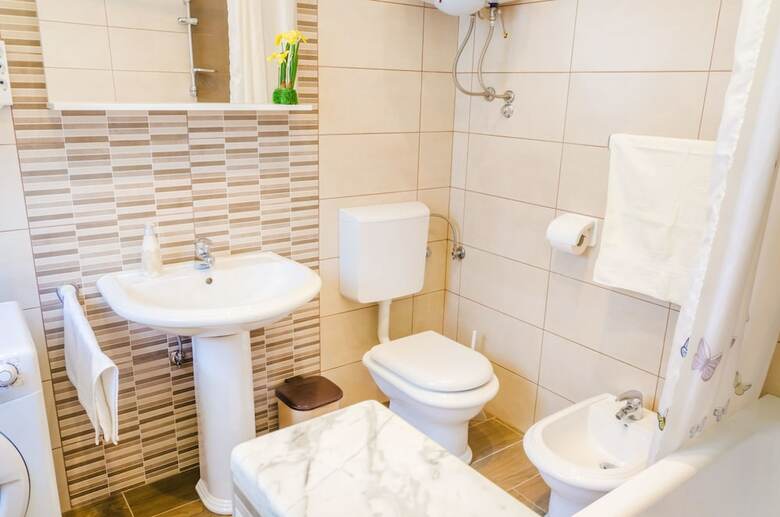Apartamentos House Bruno